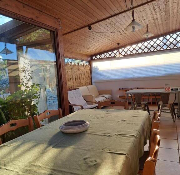 تختخواب و صبحانه Alla Panoramica