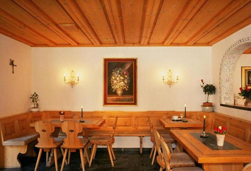 مبيت وإفطار Casa La Roda, Via Da Scola 2