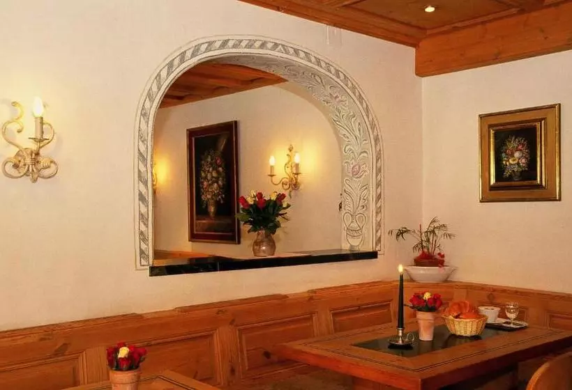 Aamiaismajoitus (B&B) Casa La Roda, Via Da Scola 2