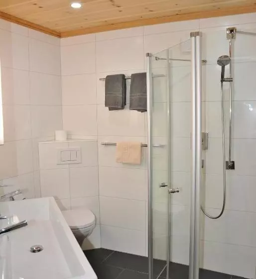 Aamiaismajoitus (B&B) Casa La Roda, Via Da Scola 2