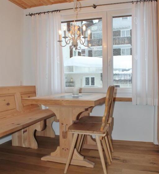 مبيت وإفطار Casa La Roda, Via Da Scola 2