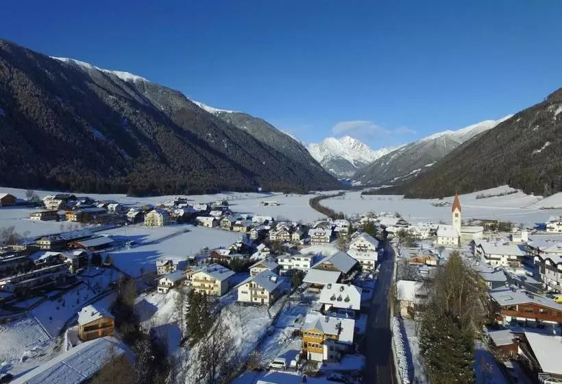 ベッドアンドブレックファースト Garni Renzler