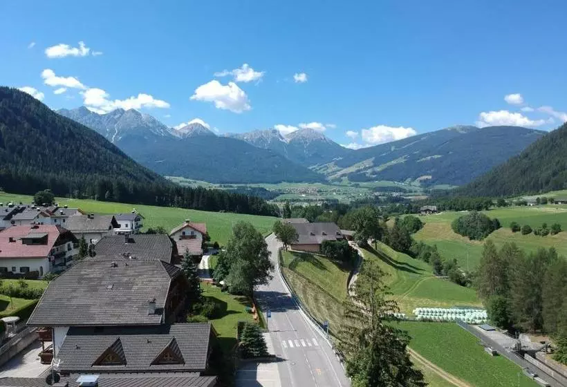 ベッドアンドブレックファースト Garni Renzler