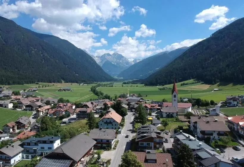 ベッドアンドブレックファースト Garni Renzler