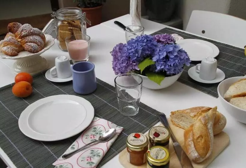 Aamiaismajoitus (B&B) La Salvia E Il Lampone