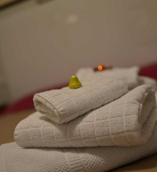 민박 La Salvia E Il Lampone