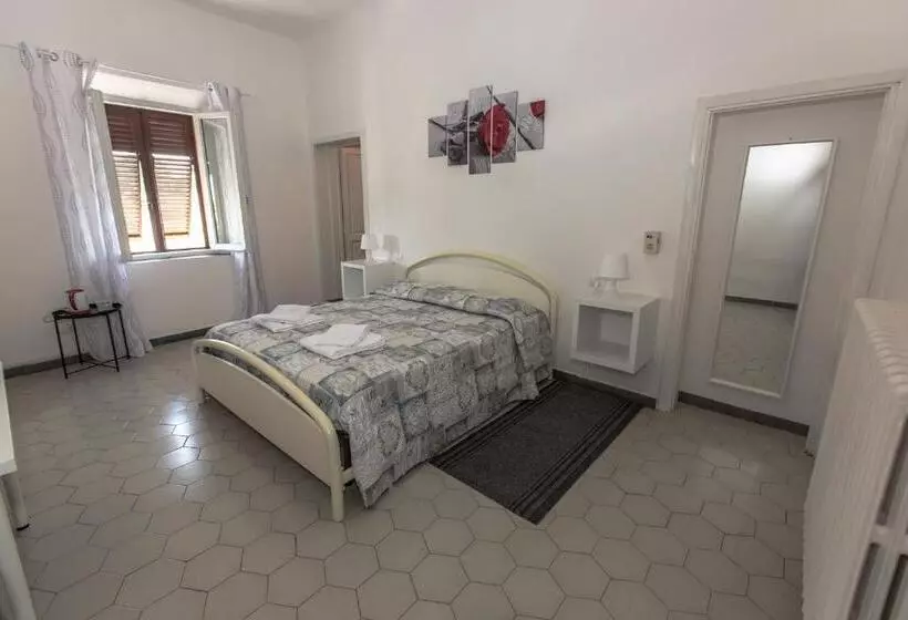 تختخواب و صبحانه Magnolia Comfort & Rooms