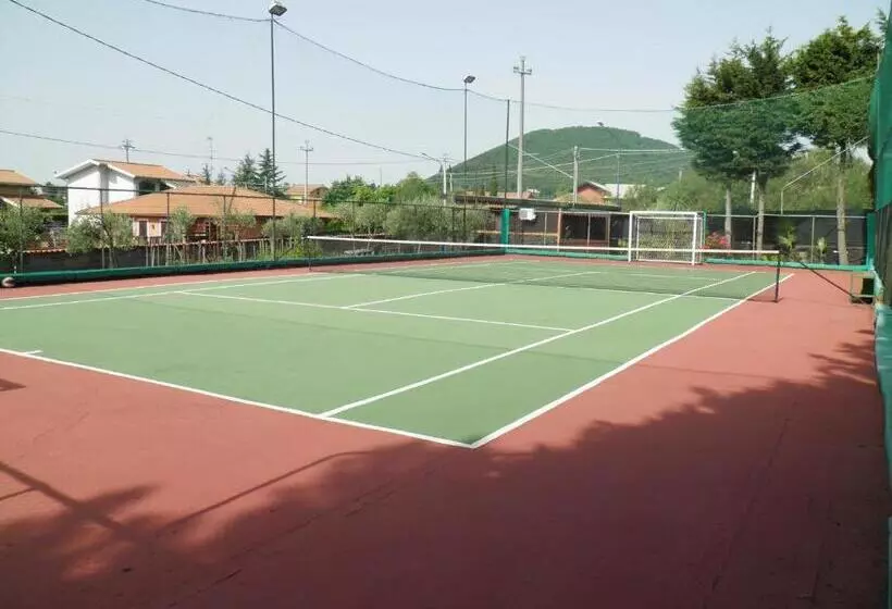 تختخواب و صبحانه Parco Delle Tre Fontane