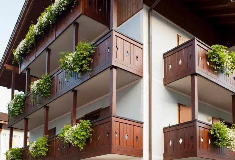 ベッドアンドブレックファースト Villa Lucin