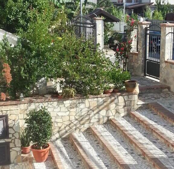 مبيت وإفطار Zama Bed&breakfast