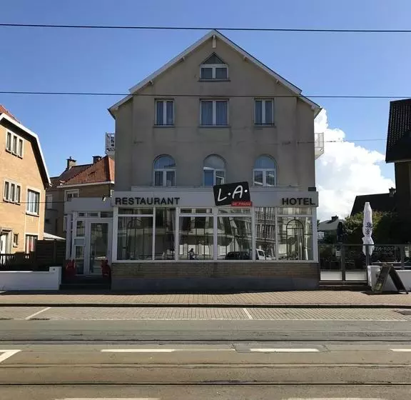 هتل L.a De Panne
