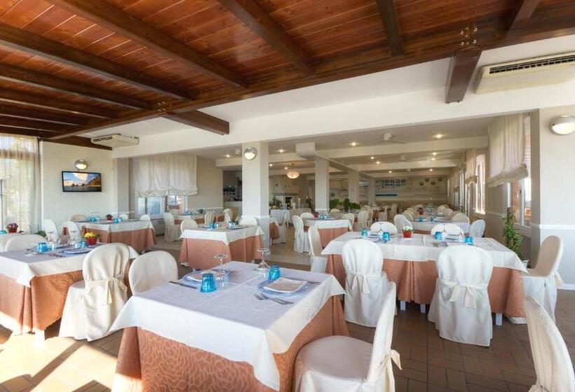 בית מלון כפרי Le Cave