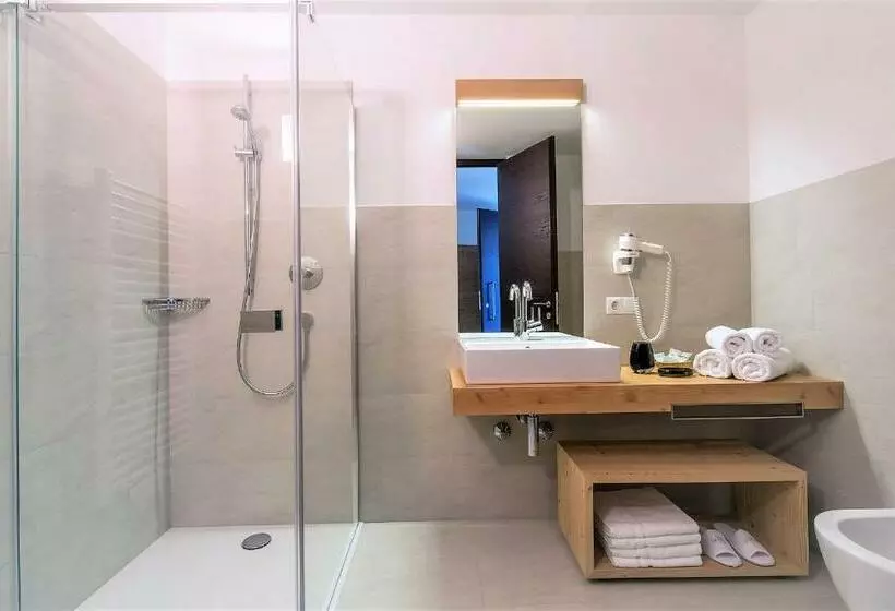 ホテル Saleghes Dolomites Residence