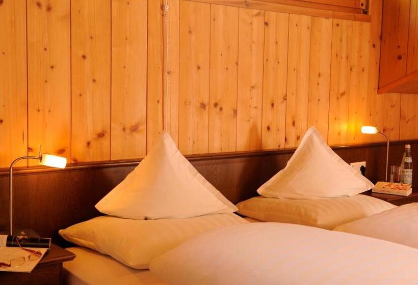 Отель Sport Robert