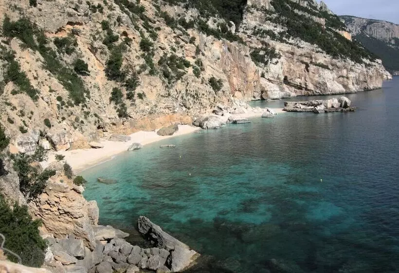 هتل Turismo Rurale Belvedere Pradonos