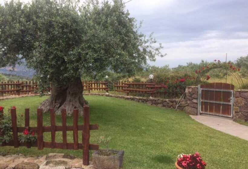 בית מלון כפרי Turismo Rurale Belvedere Pradonos