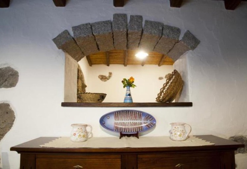 בית מלון כפרי Turismo Rurale Belvedere Pradonos