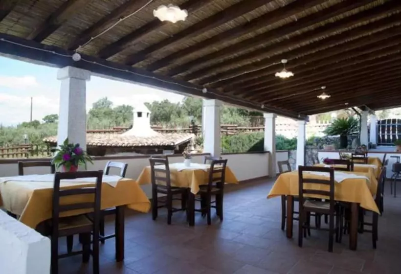 هتل Turismo Rurale Belvedere Pradonos
