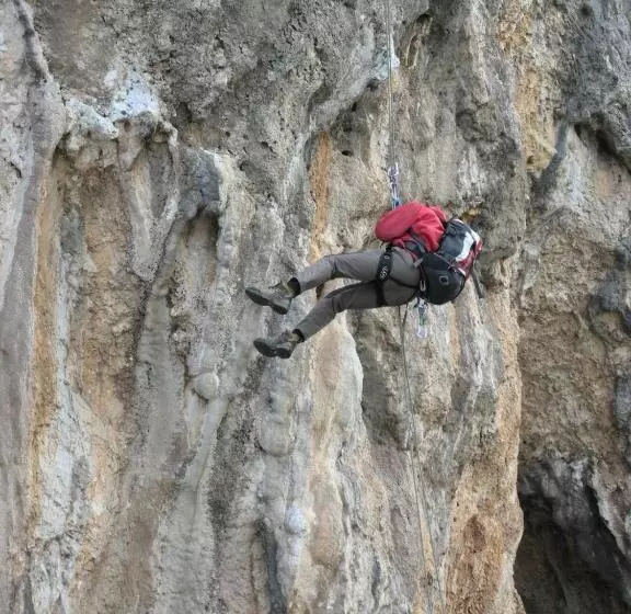 هتل Turismo Rurale Belvedere Pradonos