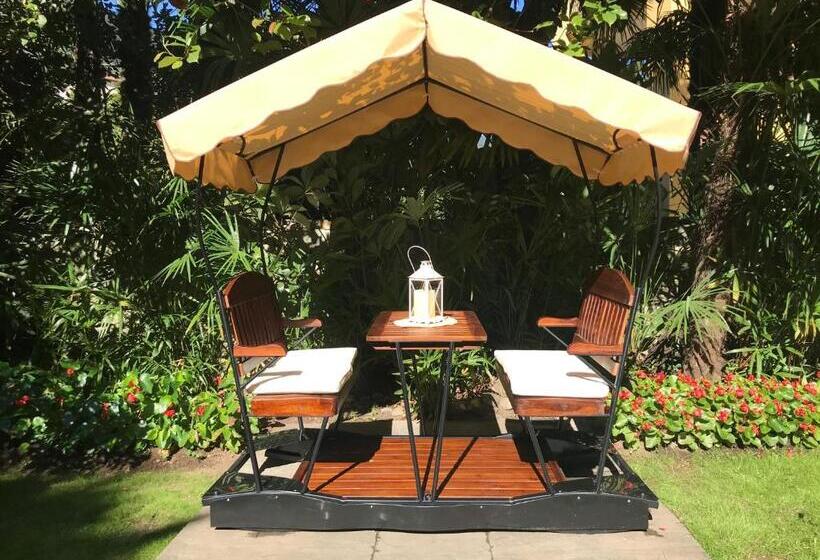 هتل Villa Palmira Kinderfreies