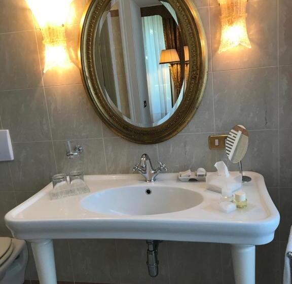 هتل Villa Palmira Kinderfreies