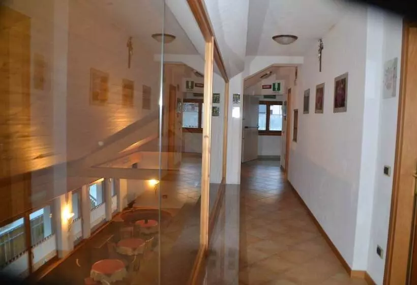 Residenssi Baita Dei Pini