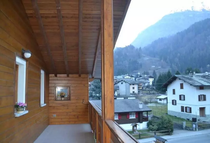 Residenssi Baita Dei Pini