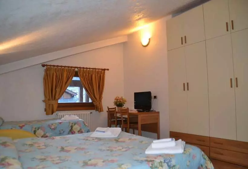 Residenssi Baita Dei Pini