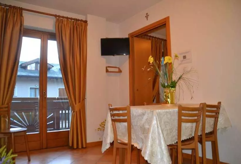 Residenssi Baita Dei Pini