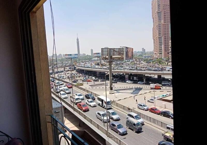 هاستل Invitation