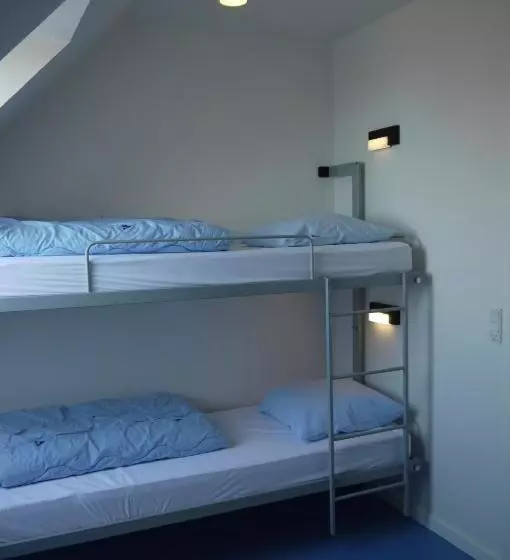 Femmasteren Hotel & Hostel