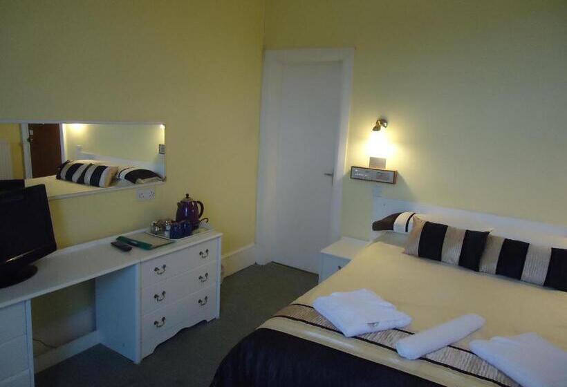 בית מלון כפרי Abbey Court