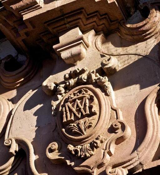 هتل Casa De La Real Aduana Boutique