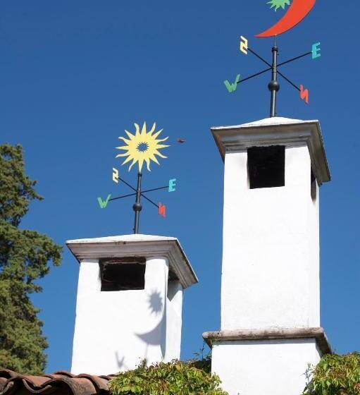 هتل Casa De La Real Aduana Boutique