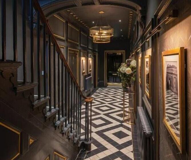 호텔 Edgbaston House