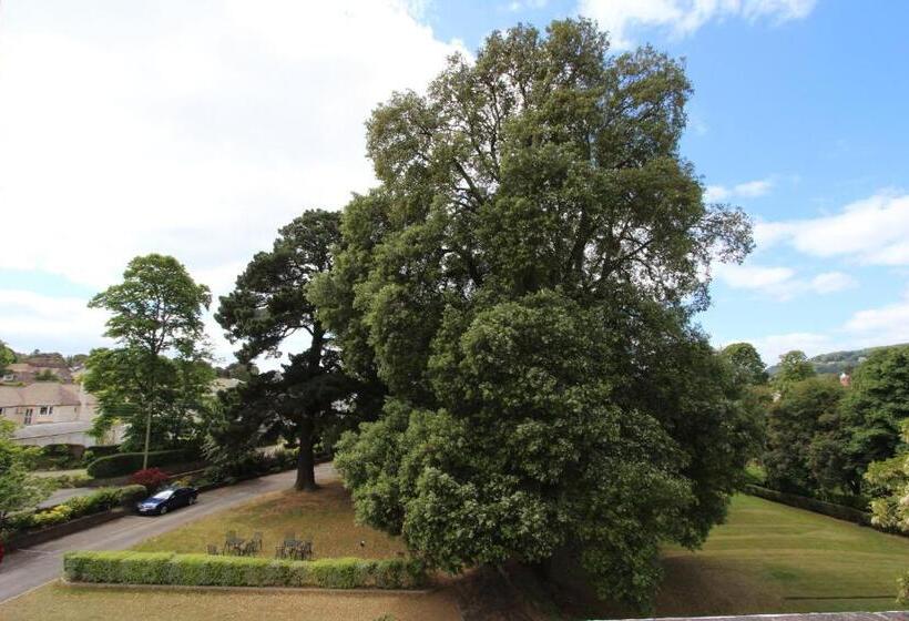 ホテル Hunters Moon