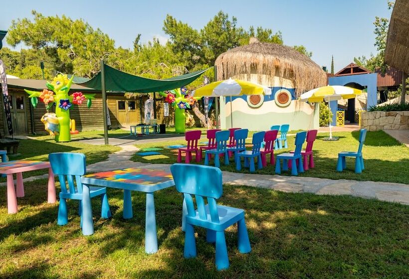 فندق Aqi Pegasos Resort