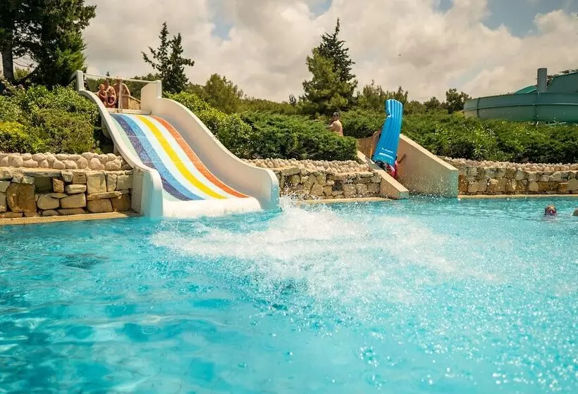 ホテル Aqi Pegasos Resort