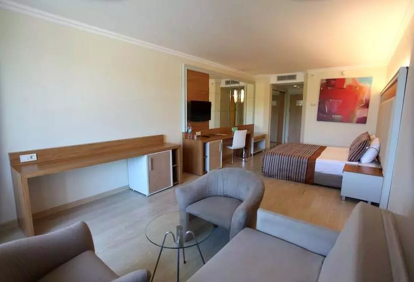 Aqi Pegasos Resort