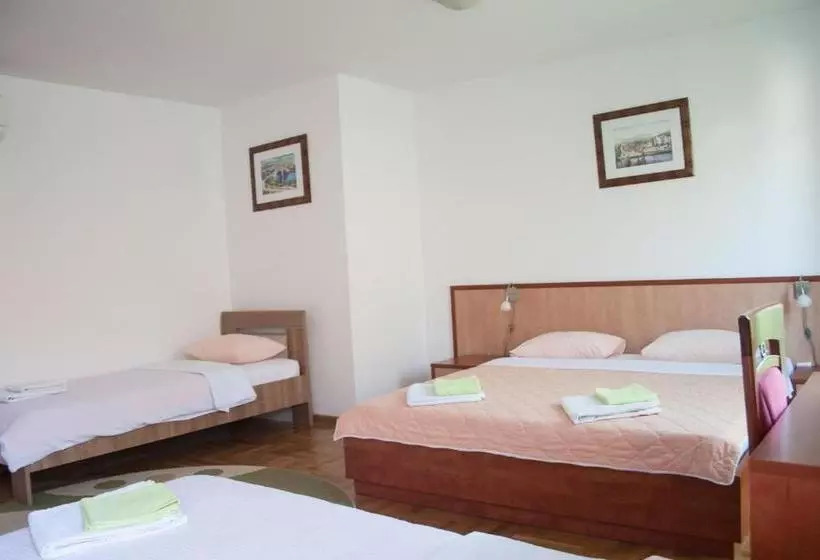 هتل Porto Bello