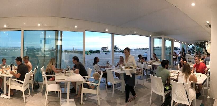 ホテル Stellamare