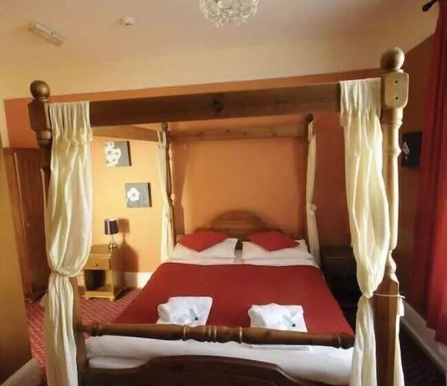 ホテル The Royal Oak