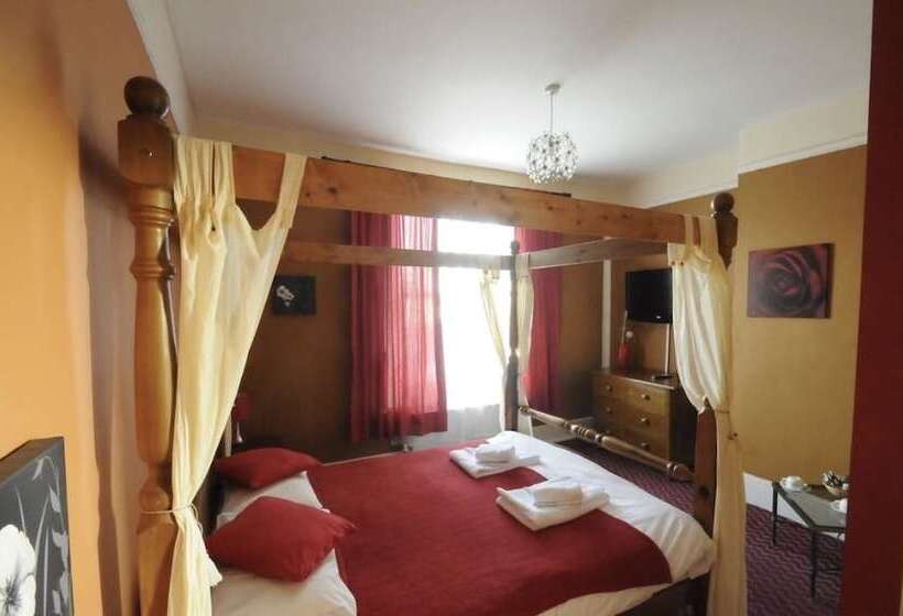 Отель The Royal Oak