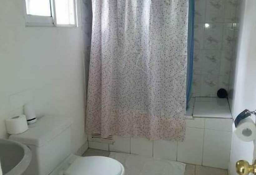 Street Garden Hostel