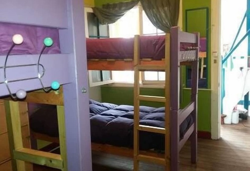 Street Garden Hostel