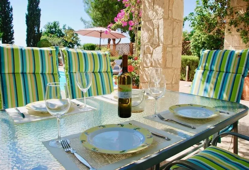 2 Bedroom Villa Loukia With Private Pool And Gardens, Aphrodite Hills Resort