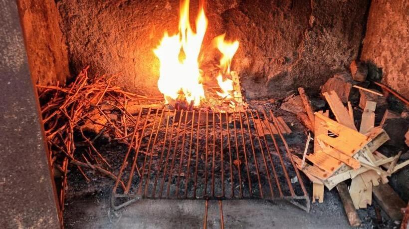 B&b Guest House Be Happy Parking,breakfast Center