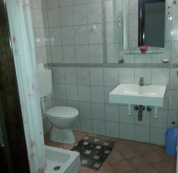 تختخواب و صبحانه Guesthouse Kod Mosta