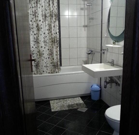 مبيت وإفطار Guesthouse Kod Mosta