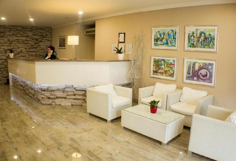 酒店 Admiral Vinkovci